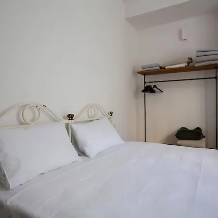 -art Gallery- Luxury Boutique In Center Of Lejlighed